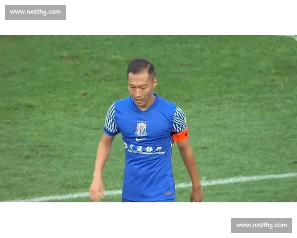 100 分钟血色绝平!吴曦撞肿脸造点,申花点球续命争冠 100 分钟血色绝平!吴曦撞肿脸造点,申花点球续命争冠