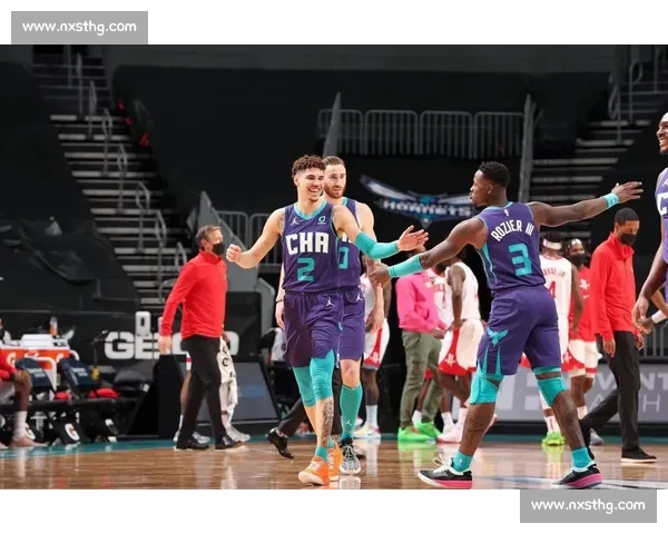 火箭对阵黄蜂直播解析年轻核心对决赛场走势全看点攻防博弈球星表现 火箭对阵黄蜂直播解析年轻核心对决赛场走势全看点攻防博弈球星表现