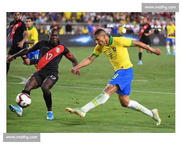 秘鲁vs强敌焦点对决球队状态战术前瞻与胜负走势分析全面观察 秘鲁vs强敌焦点对决球队状态战术前瞻与胜负走势分析全面观察